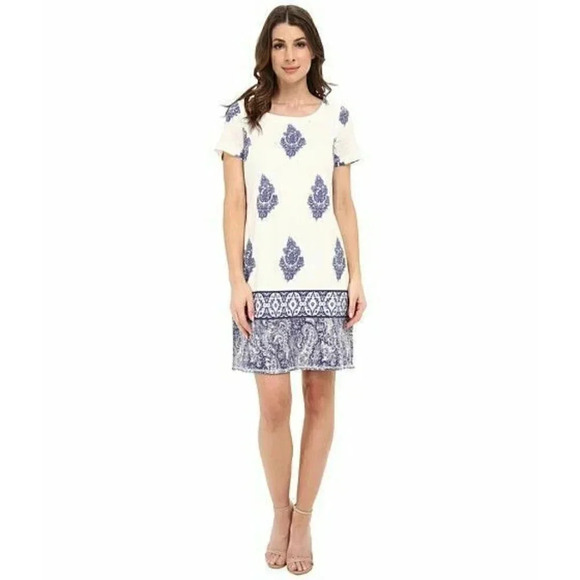 Adrianna Papell Dresses & Skirts - Adrianna Papell Short Sleeve Printed Tunic Dress